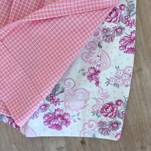 Kinder-Dirndl aus Vintagestoffen in Rosa