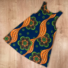 Schürzen-Kleid aus afrikanischem Vintagestoff