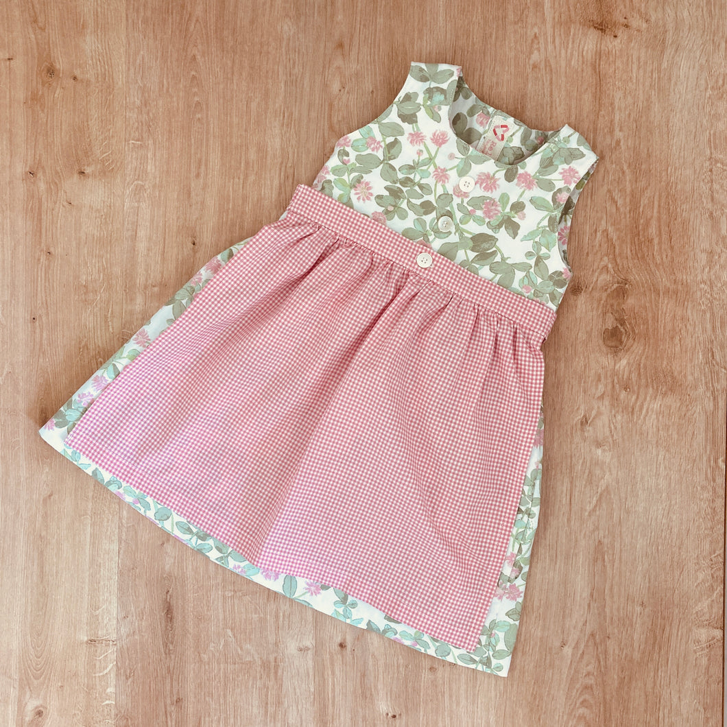 Kinder- und Baby-Dirndl mit Erdbeermuster