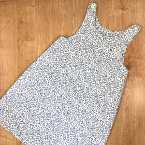 Kleid aus Vintagestoff in blau-weiß
