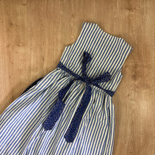 Kinder-Dirndl mit blauweißen Streifen
